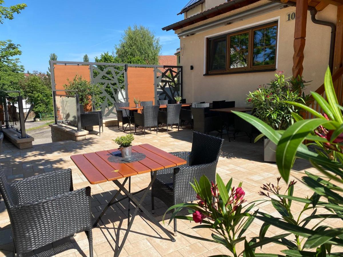 Hotel Gasthof Kaesser Ansbach Esterno foto